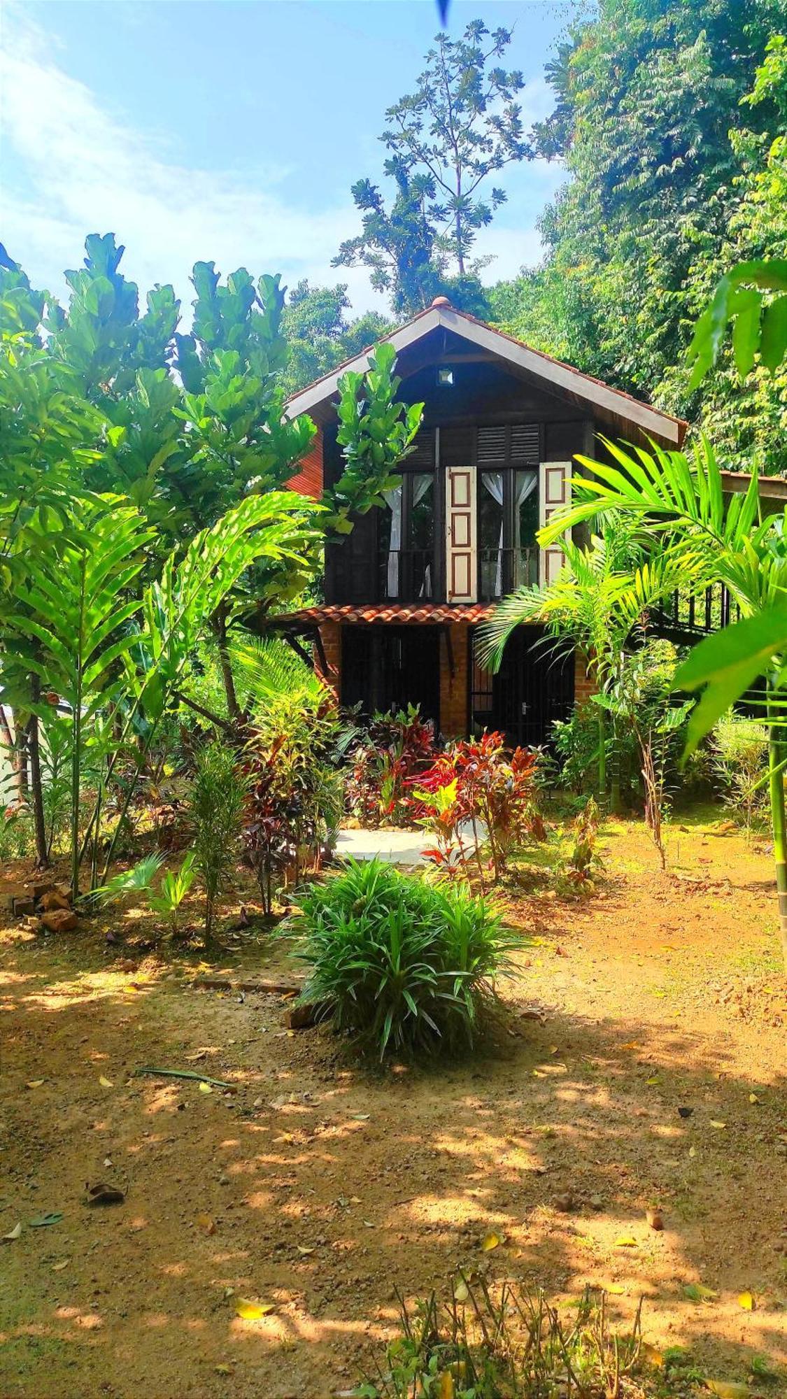 Bed and Breakfast S'Ekar Pinang Langkawi Пантай-Сенанг Экстерьер фото